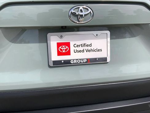 Used 2023 Toyota RAV4 XLE Premium FWD image 10
