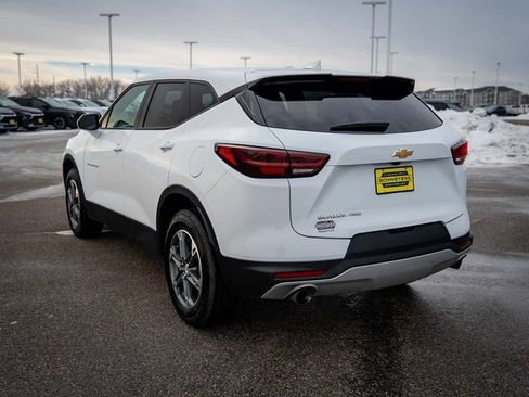 Used 2025 Chevrolet Blazer LT image 8
