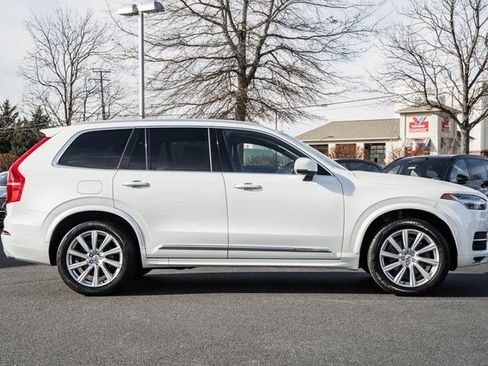 Used 2019 Volvo XC90 T6 Inscription image 3