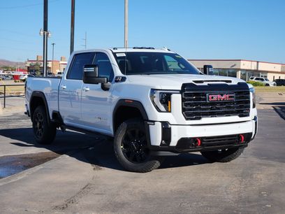 New 2026 GMC Sierra 2500 AT4 w/ AT4 Premium Plus Package