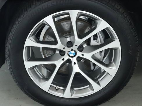 Certified 2024 BMW X5 xDrive40i w/ Parking Assistance Package image 38