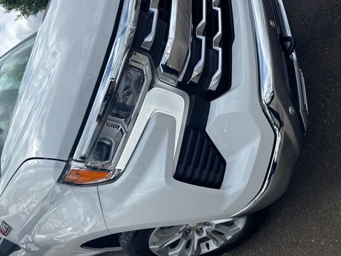 Used 2024 Chevrolet Silverado 1500 LTZ image 37