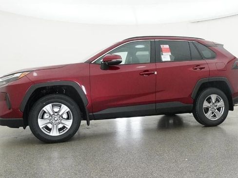 New 2025 Toyota RAV4 XLE image 18