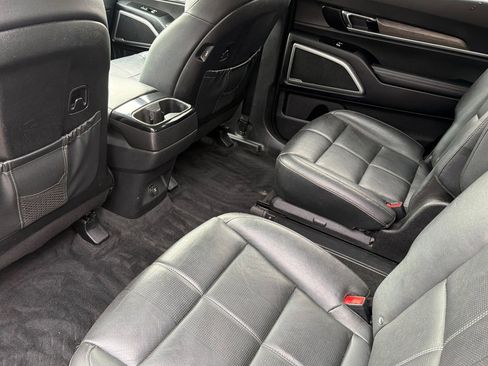Used 2021 Kia Telluride EX w/ EX Premium Package image 15