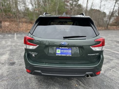 Used 2024 Subaru Forester Limited image 7