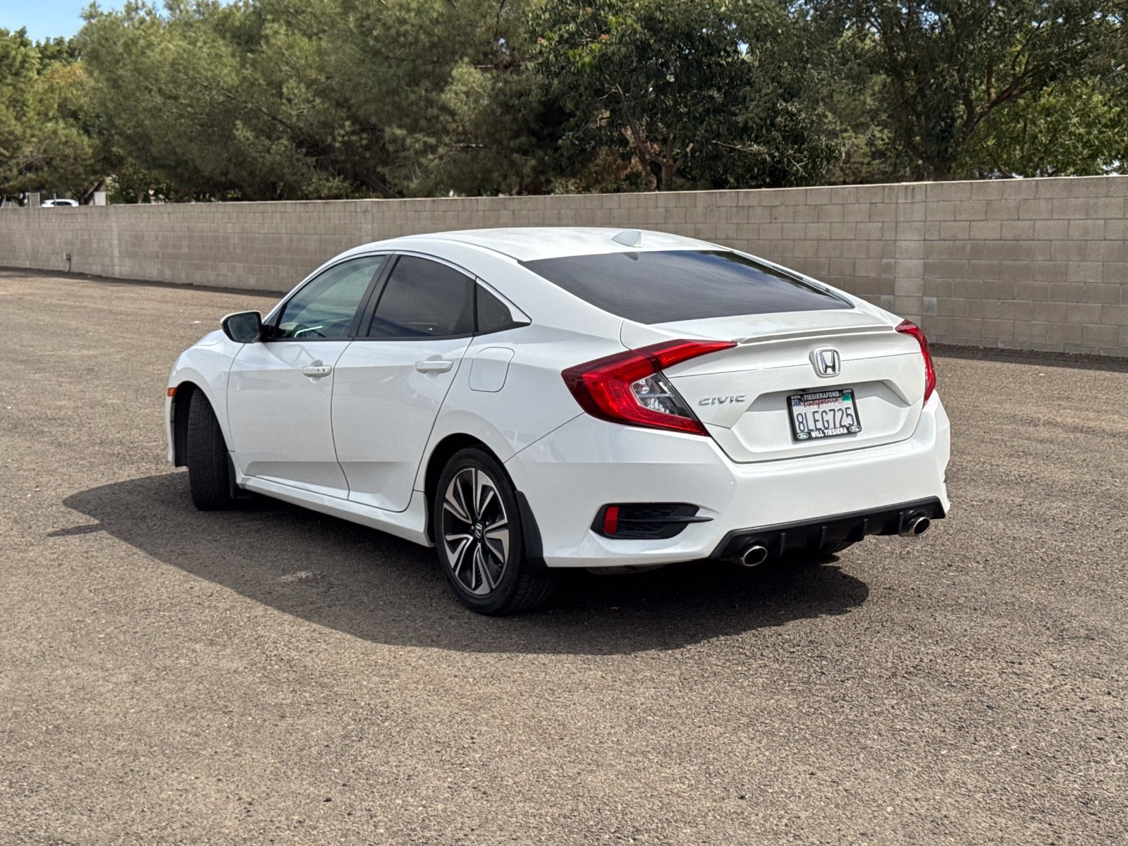 Used 2016 Honda Civic EX-L image 6