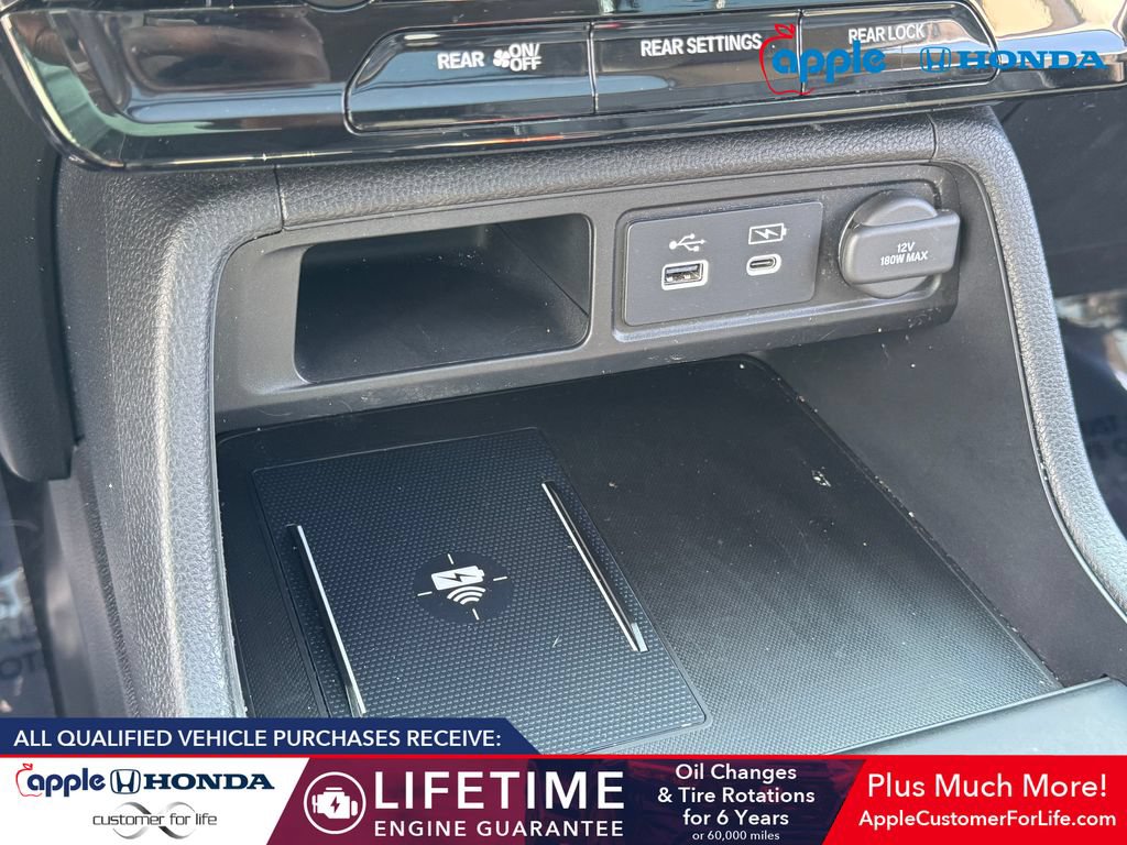 Used 2023 Honda Pilot Elite image 30