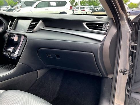 Used 2019 INFINITI QX50 Essential w/ Premium Heat Package image 16