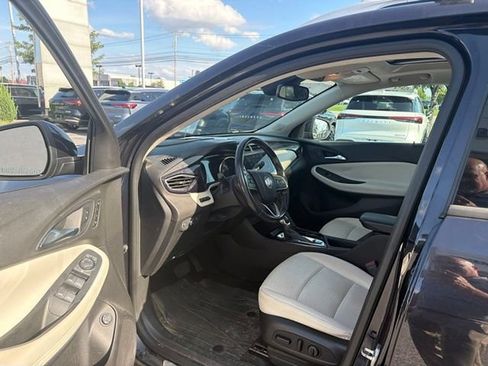 Used 2021 Buick Encore GX Essence w/ Advanced Technology Package AWD/4WD image 9