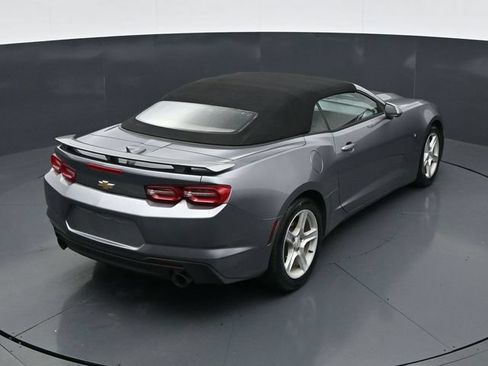 Used 2020 Chevrolet Camaro LT RWD image 27
