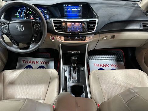 Used 2015 Honda Accord EX-L image 18