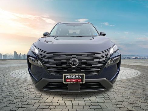 New 2026 Nissan Rogue SV image 9