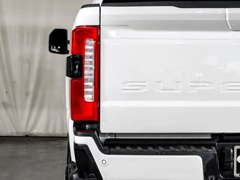 Used 2023 Ford F350 Lariat w/ Lariat Ultimate Package AWD/4WD image 43
