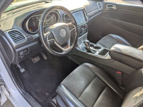 Certified 2020 Jeep Grand Cherokee Altitude image 13