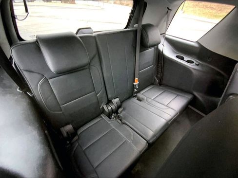 Used 2019 Chevrolet Tahoe LT image 25