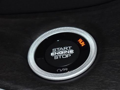 New 2025 Jeep Grand Cherokee L Limited w/ Trailer Tow Package image 23