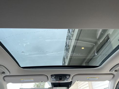 New 2026 Kia Sorento S w/ S Panoramic Sunroof Package image 18