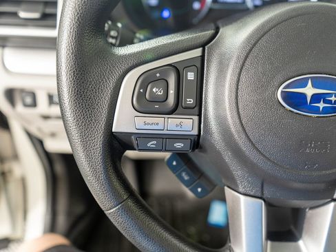Used 2017 Subaru Forester 2.5i Premium AWD/4WD image 16