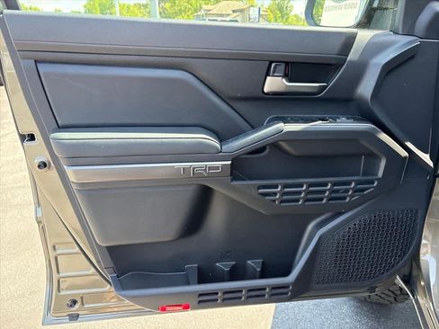 New 2026 Toyota Tacoma TRD Off-Road AWD/4WD image 19