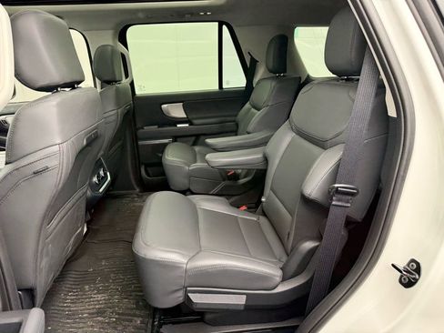 New 2026 Ford Expedition Active image 42