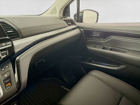 Certified 2025 Honda Odyssey Elite image 41