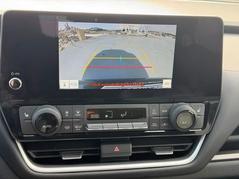 Used 2024 Toyota Grand Highlander XLE image 24