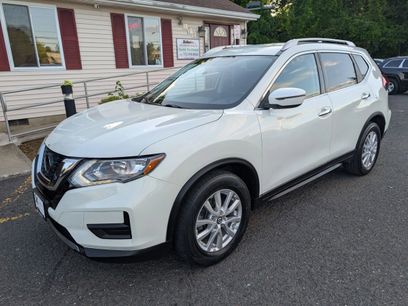 Used 2018 Nissan Rogue SV
