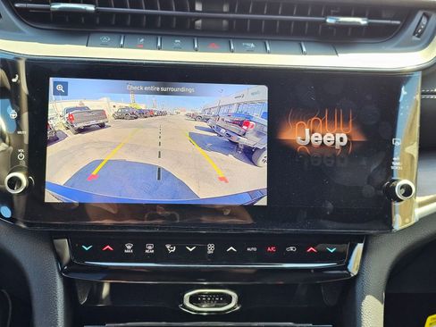New 2026 Jeep Grand Cherokee Altitude AWD/4WD image 12