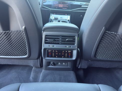 Used 2025 Audi Q7 3.0T Premium Plus image 13