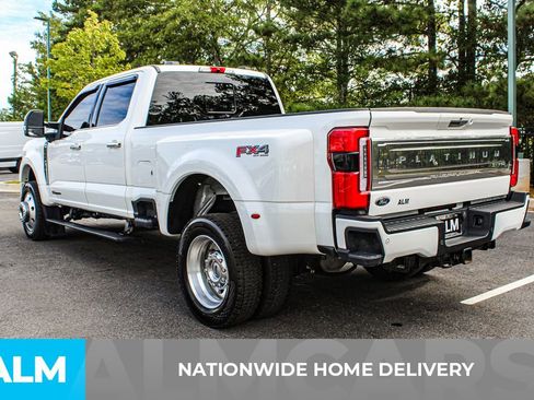 Used 2024 Ford F450 Platinum w/ FX4 Off-Road Package image 5
