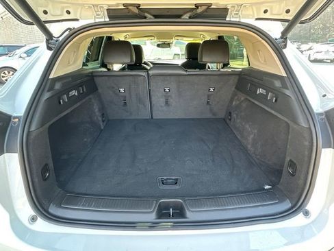 Used 2022 Buick Envision Essence w/ Safety Package image 18