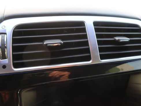 Used 2014 Jaguar XKR R RWD image 31