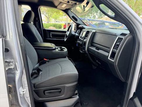 Used 2024 RAM 1500 Warlock AWD/4WD image 24