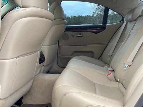 Used 2010 Lexus LS 460 image 11