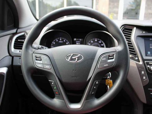 Used 2017 Hyundai Santa Fe Sport AWD/4WD image 16