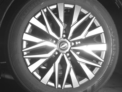 Used 2025 Nissan Altima 2.5 SV image 14