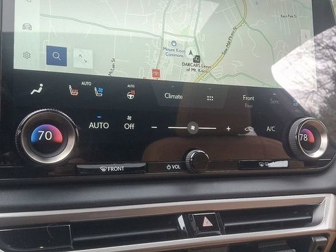 Used 2025 Lexus RX 350 Premium image 16