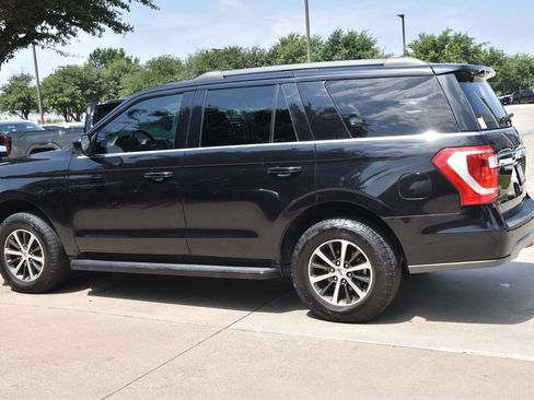 Used 2021 Ford Expedition XLT RWD image 11