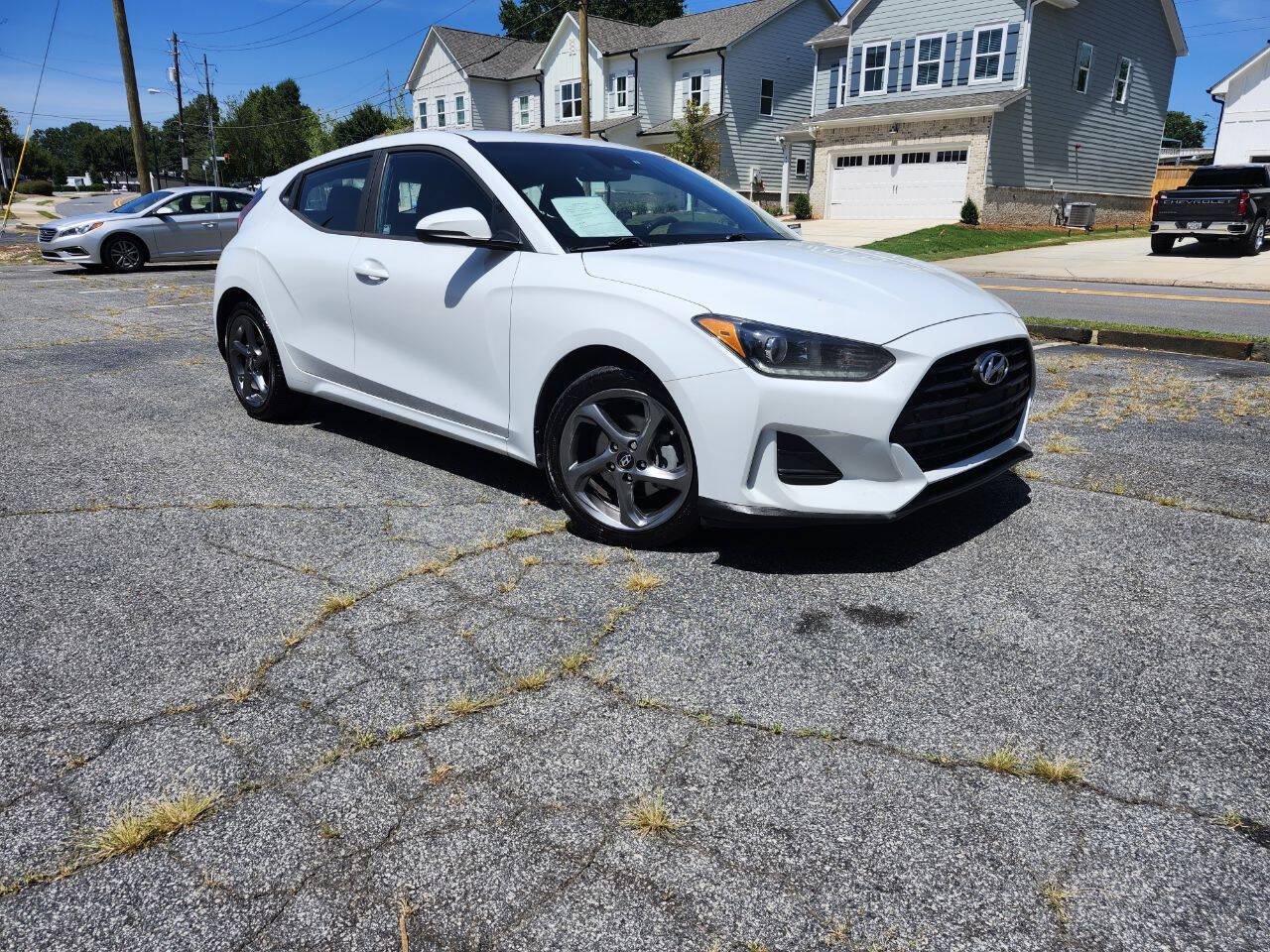 Used 2020 Hyundai Veloster 2.0 FWD image 1