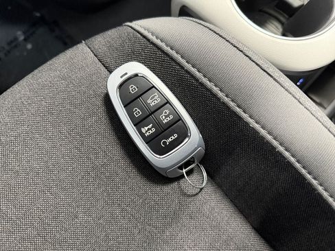 Used 2024 Hyundai Ioniq 5 SEL AWD/4WD image 32