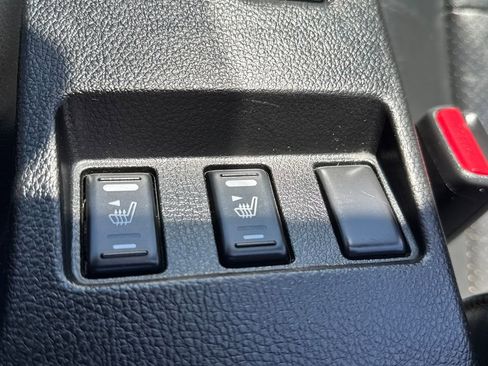 Used 2005 Nissan 350Z Touring RWD image 36