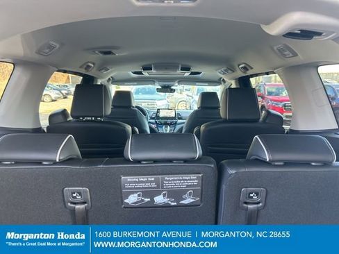 Used 2025 Honda Odyssey Elite image 38