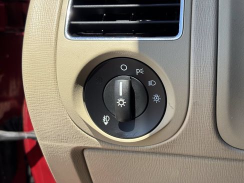 Used 2013 Ford Flex SEL FWD image 32