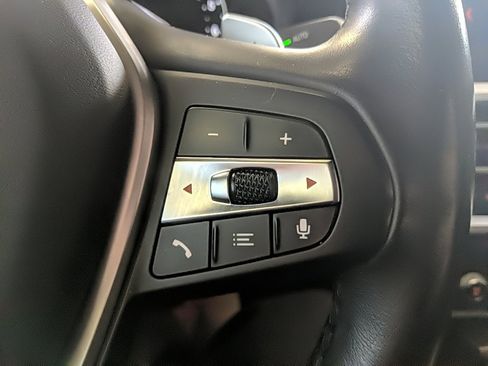 Used 2020 BMW 330i xDrive Sedan w/ Convenience Package image 20