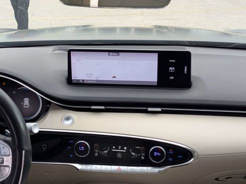 Used 2023 Genesis GV70 2.5T image 19