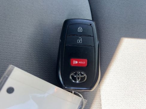 Used 2025 Toyota Tacoma SR5 image 24