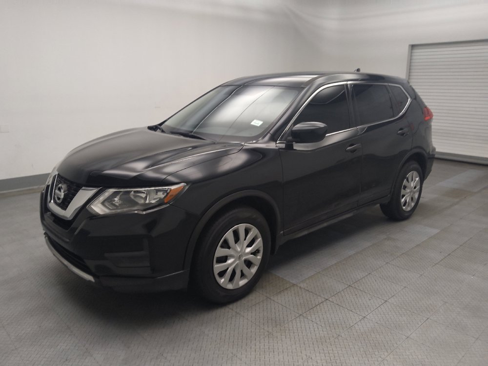 Used 2017 Nissan Rogue S AWD/4WD image 2