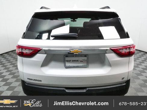 Used 2019 Chevrolet Traverse LT FWD image 23