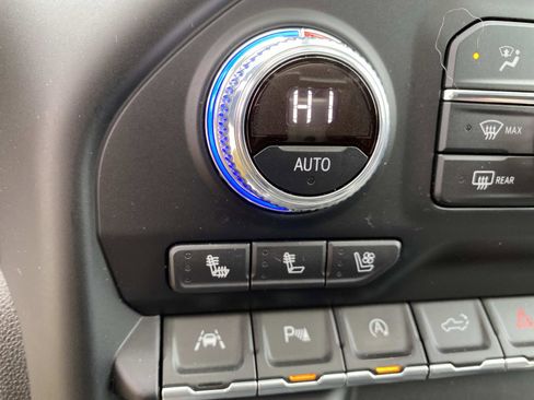 Used 2019 GMC Sierra 1500 Denali w/ Denali Ultimate Package AWD/4WD image 19