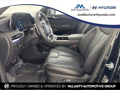 Certified 2025 Hyundai Palisade Calligraphy image 26